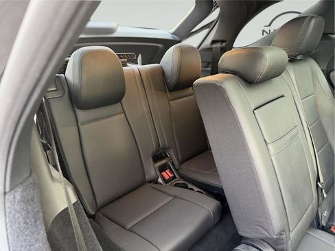 Used 2023 Mercedes-Benz GLE 350 4MATIC w/ 3rd Row Seat Package image 26