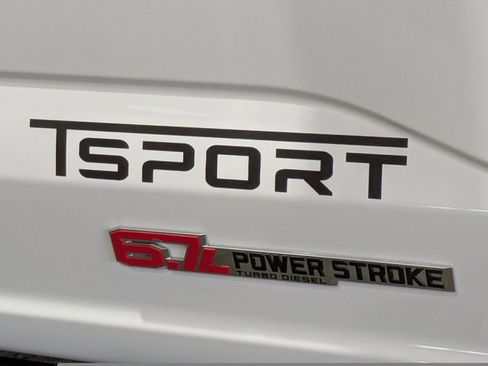 New 2026 Ford F250 Lariat w/ Black Appearance Package image 13