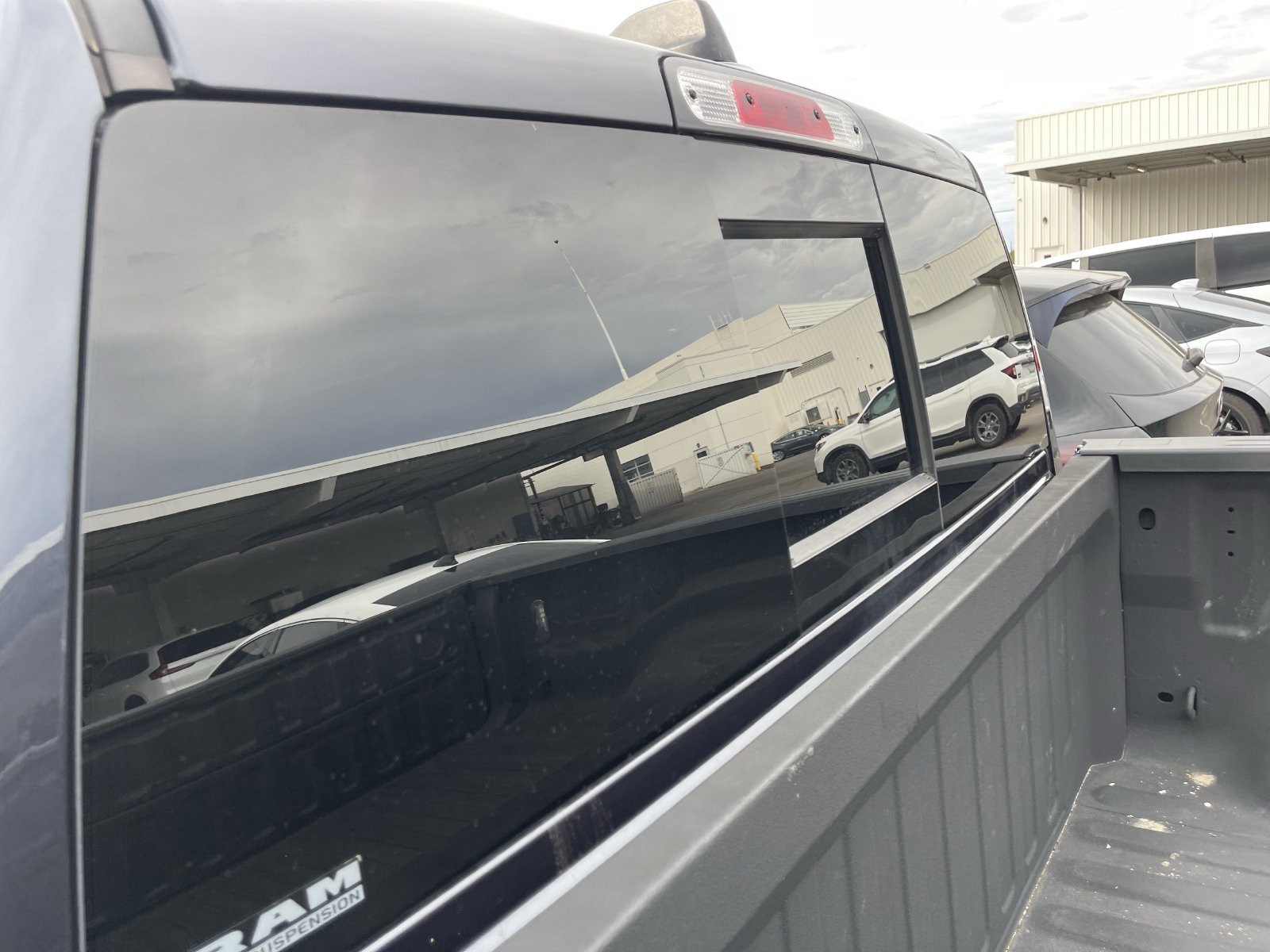 Used 2020 RAM 1500 Limited AWD/4WD image 11