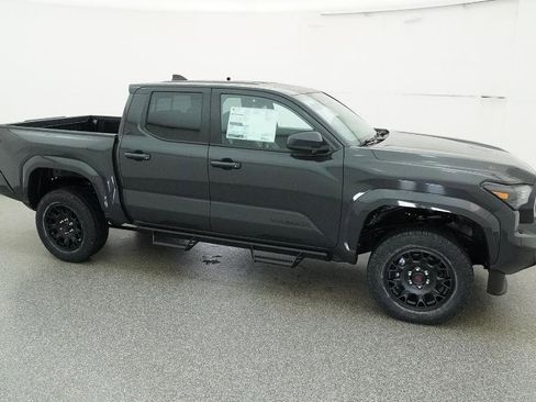 New 2026 Toyota Tacoma SR5 image 34