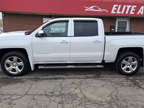 Used 2016 Chevrolet Silverado 1500 LT w/ LT Convenience Package image 4