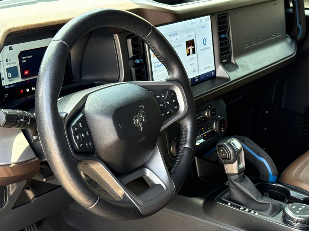 Used 2022 Ford Bronco Outer Banks AWD/4WD image 18