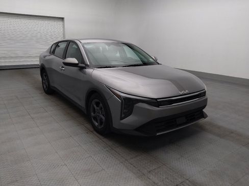 Used 2025 Kia K4 FWD image 13
