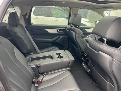 Used 2024 Acura MDX SH-AWD image 21