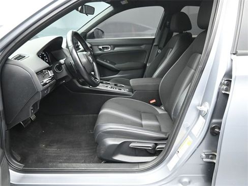 Used 2023 Honda Civic Sport image 24