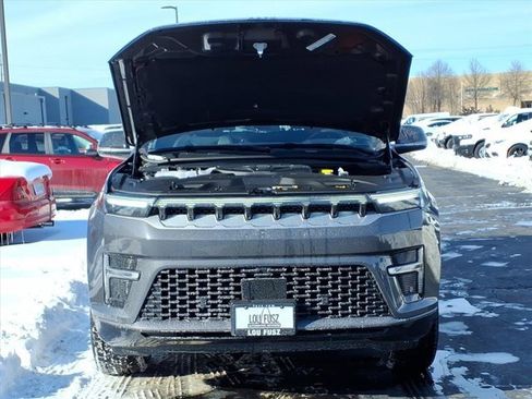 New 2026 Jeep Grand Wagoneer image 21