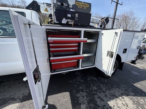 Used 2012 Ford F550 4x4 Regular Cab Super Duty w/ Payload Upgrade Pkg image 14