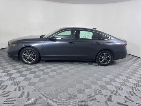 Used 2023 Honda Accord EX image 6