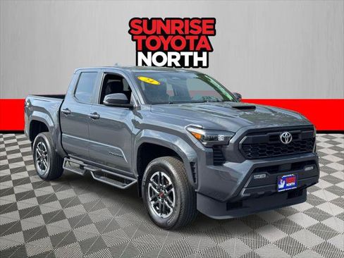 Certified 2024 Toyota Tacoma TRD Sport w/ TRD Sport Upgrade Package AWD/4WD image 1