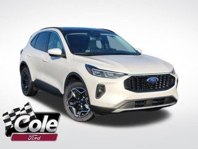 New 2026 Ford Escape Platinum w/ Premium Technology Package