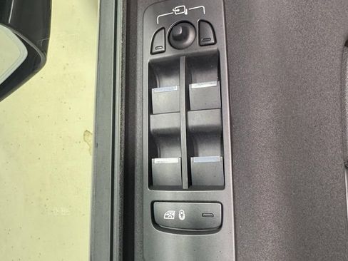 Used 2025 Land Rover Discovery Sport S AWD/4WD image 13