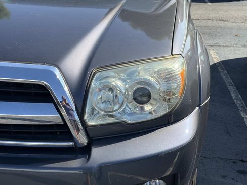 Used 2009 Toyota 4Runner SR5 RWD image 7