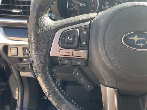 Used 2017 Subaru Forester 2.5i Touring AWD/4WD image 14
