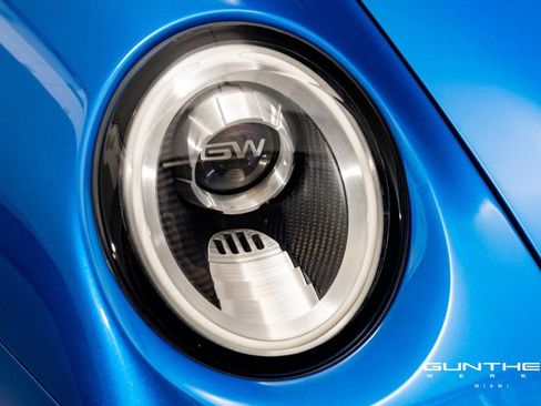 Used 1995 Porsche 911 Carrera image 4