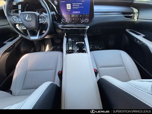 Certified 2024 Lexus RX 350 Premium image 17