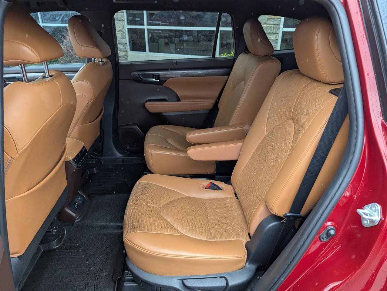 Used 2020 Toyota Highlander Platinum AWD/4WD image 27