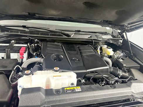 Used 2024 Toyota Tundra SR5 image 31