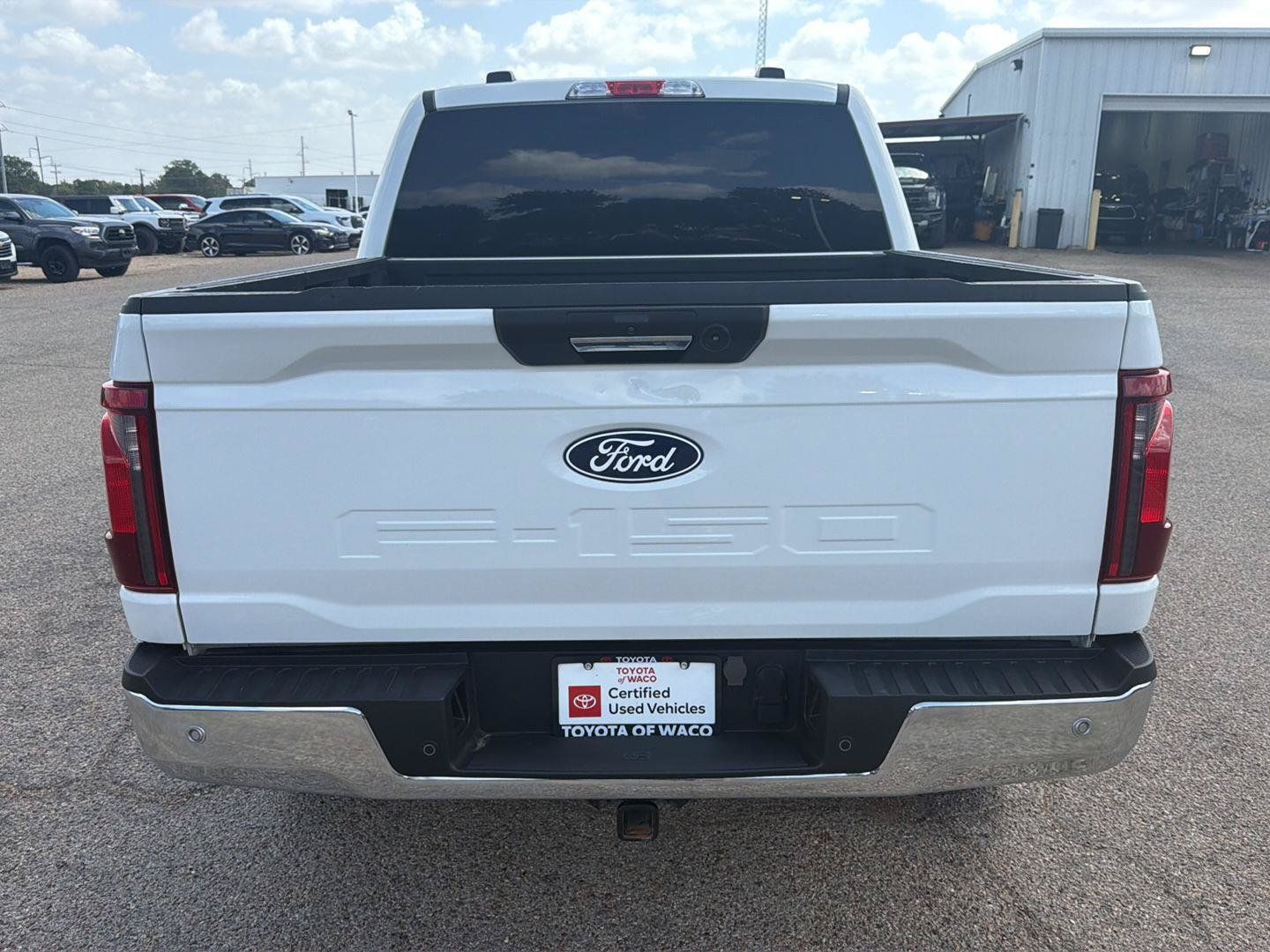 Used 2024 Ford F150 XLT w/ Tow/Haul Package AWD/4WD image 4