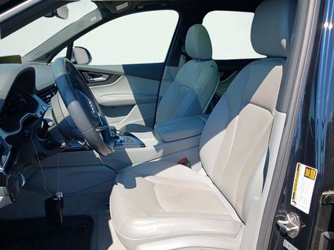 Used 2017 Audi Q7 3.0T Premium Plus w/ Premium Plus Package image 5