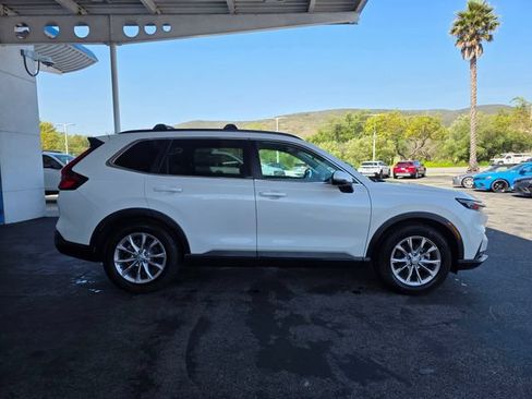 Used 2025 Honda CR-V EX-L image 9