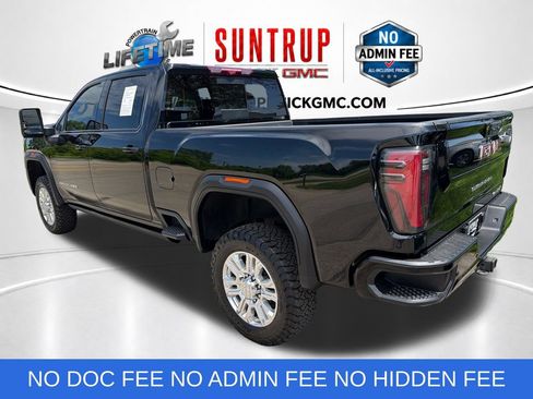 Used 2024 GMC Sierra 2500 AT4X AWD/4WD image 3