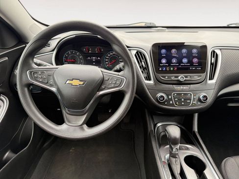 Used 2024 Chevrolet Malibu LT FWD image 13