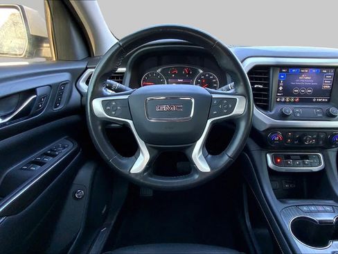 Used 2020 GMC Acadia SLT w/ Premium Package FWD image 6