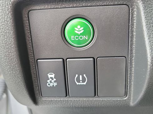 Used 2020 Honda HR-V LX image 19
