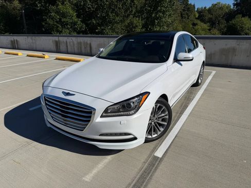 Used 2016 Hyundai Genesis 3.8 w/ Option Group 02 AWD/4WD image 26