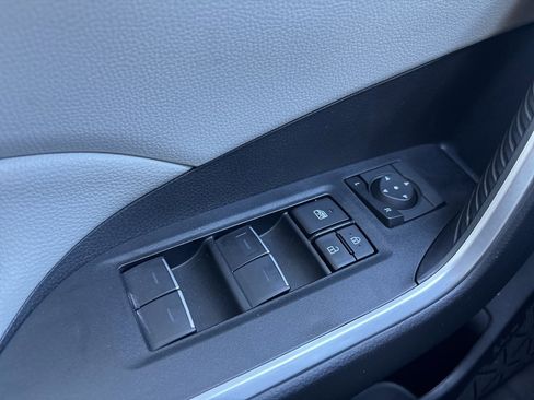 Used 2024 Toyota RAV4 XLE image 23