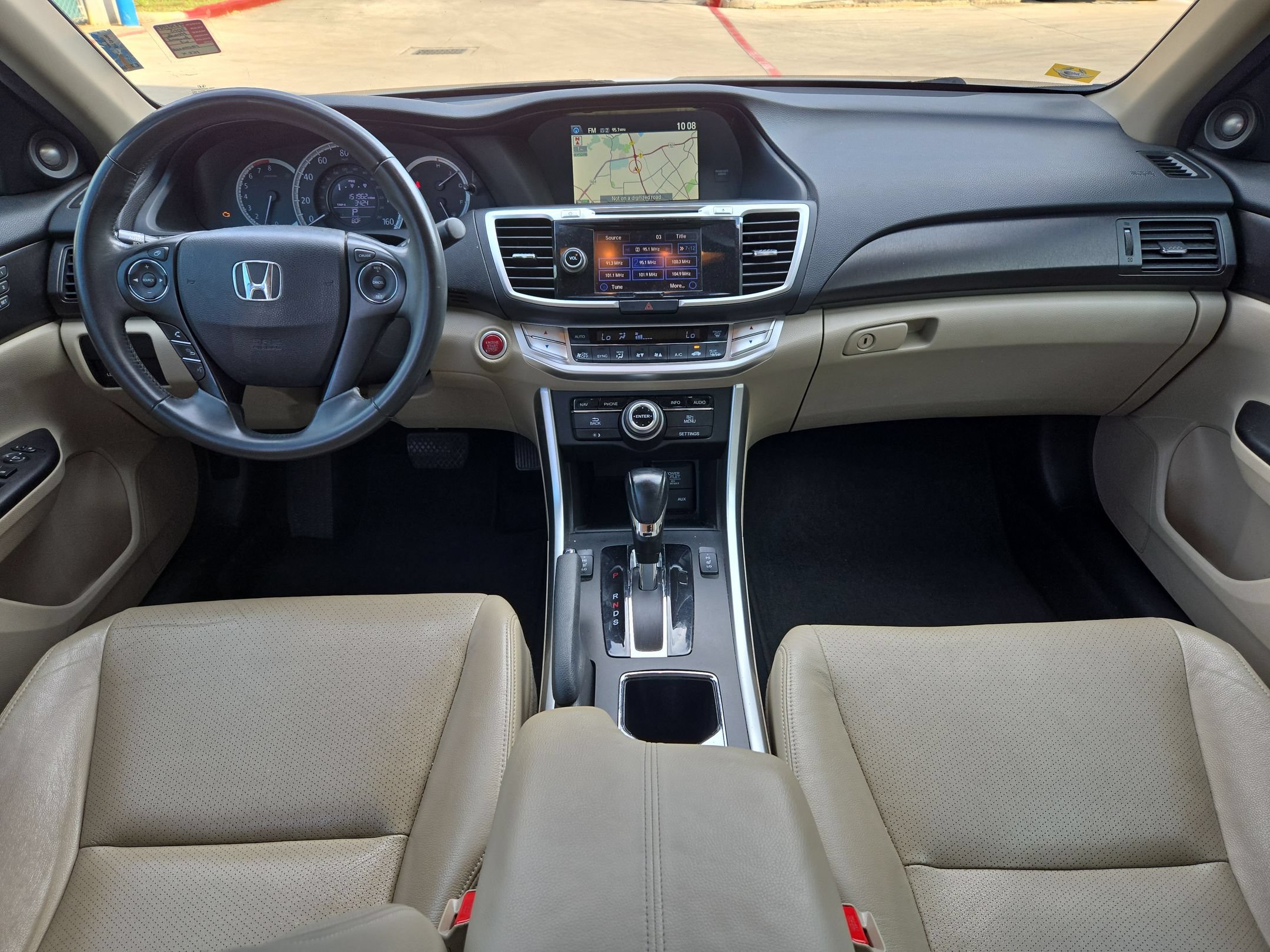 Used 2015 Honda Accord EX-L image 16