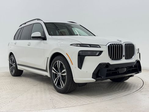 New 2026 BMW X7 xDrive40i w/ M Sport Package image 7