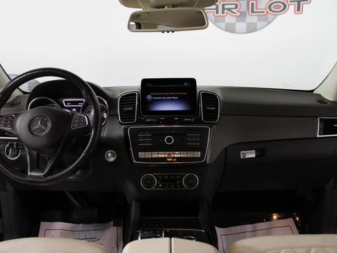 Used 2019 Mercedes-Benz GLS 450 4MATIC image 11