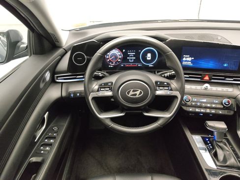 Used 2024 Hyundai Elantra Limited FWD image 22