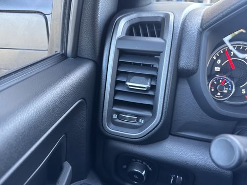 Used 2024 RAM 2500 Tradesman AWD/4WD image 33
