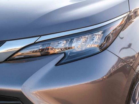 Certified 2024 Toyota Sienna XLE w/ XLE Plus Package AWD/4WD image 12