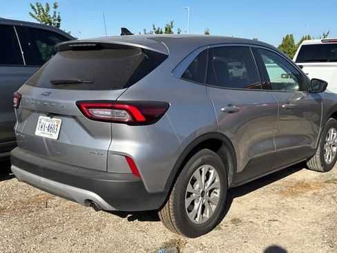 Used 2024 Ford Escape Active AWD/4WD image 4