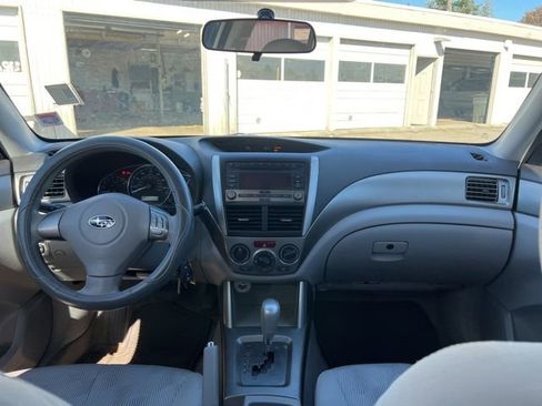 Used 2010 Subaru Forester 2.5X image 12