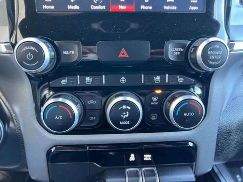 Used 2024 RAM 1500 Laramie RWD image 40