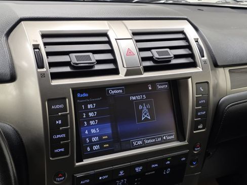 Used 2015 Lexus GX 460 AWD/4WD image 38