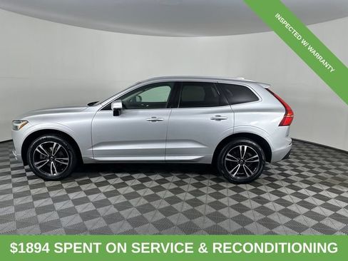 Used 2021 Volvo XC60 T5 Momentum w/ Climate Package AWD/4WD image 3