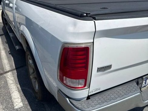 Used 2016 RAM 1500 Laramie w/ Convenience Group RWD image 11