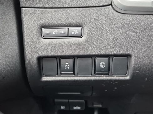 Used 2023 Nissan Murano SV w/ SV Midnight Edition Package AWD/4WD image 17