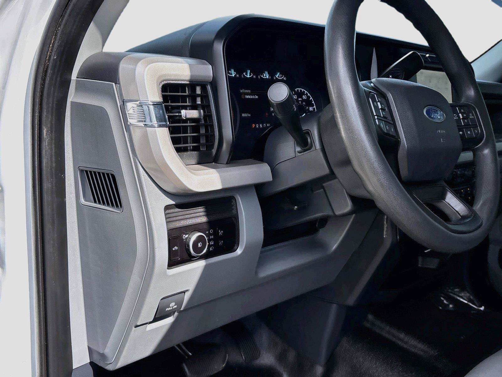 Used 2023 Ford F250 XL w/ FX4 Off-Road Package AWD/4WD image 10