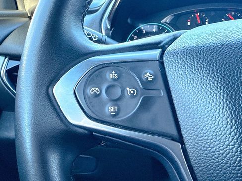 Used 2023 Chevrolet Traverse LT image 43