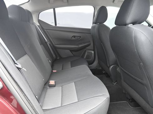 Used 2024 Nissan Sentra SV FWD image 31