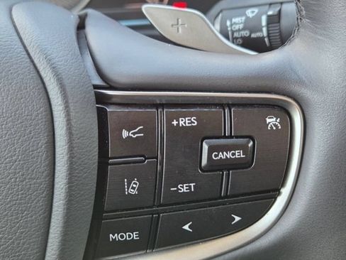 Used 2024 Lexus ES 350 w/ Accessory Package (Z1) FWD image 17