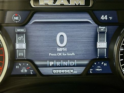 Used 2024 RAM 3500 Laramie w/ Sport Appearance Package image 15