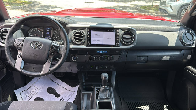 Used 2022 Toyota Tacoma TRD Sport w/ Technology Package RWD image 13