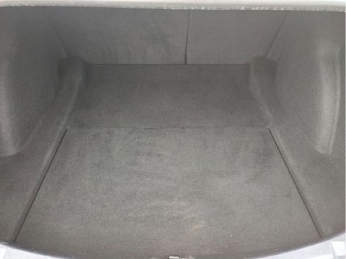 Used 2018 Tesla Model 3 Mid Range image 30